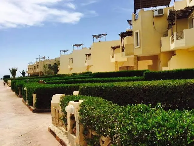 Villa Blu Lagon For Family Ras Sudr
